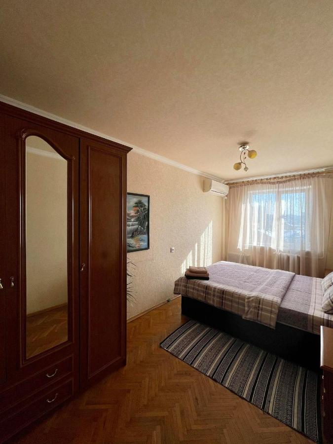 Comfortable One Beds With Nice View For Independent Sqr Kijev Kültér fotó