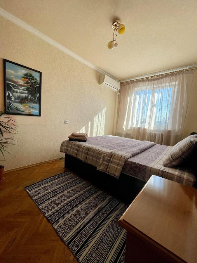 Comfortable One Beds With Nice View For Independent Sqr Kijev Kültér fotó