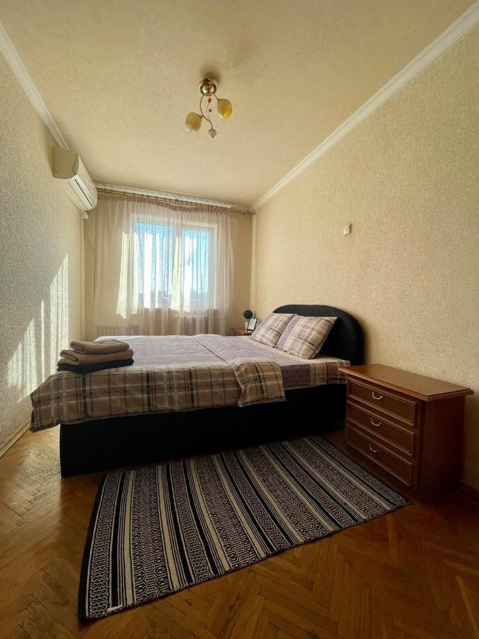 Comfortable One Beds With Nice View For Independent Sqr Kijev Kültér fotó
