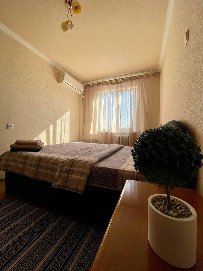 Comfortable One Beds With Nice View For Independent Sqr Kijev Kültér fotó
