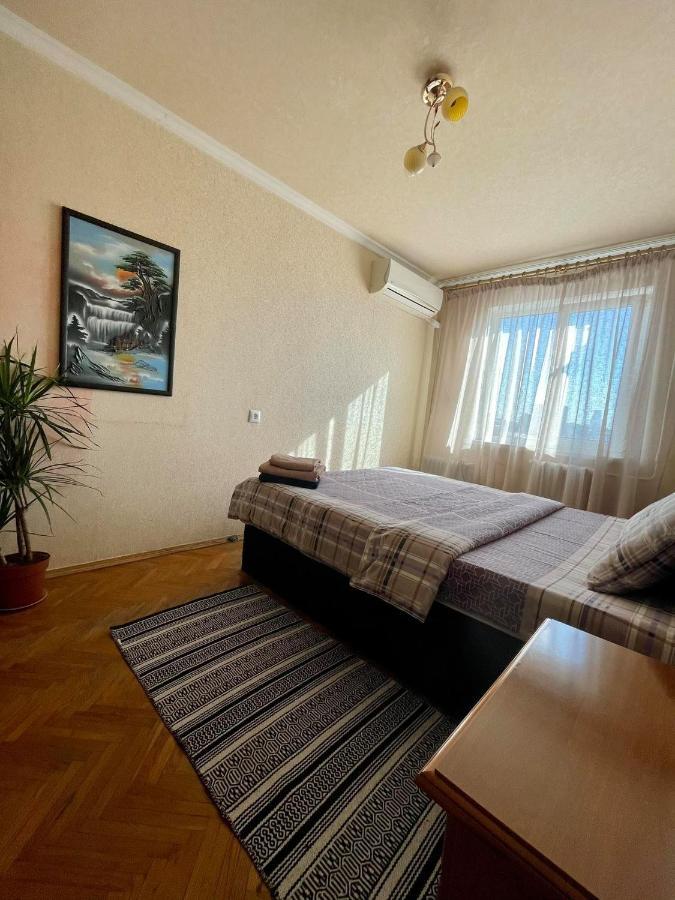 Comfortable One Beds With Nice View For Independent Sqr Kijev Kültér fotó