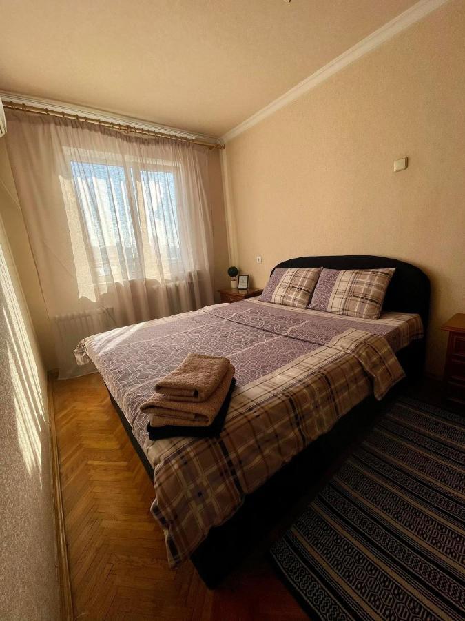 Comfortable One Beds With Nice View For Independent Sqr Kijev Kültér fotó